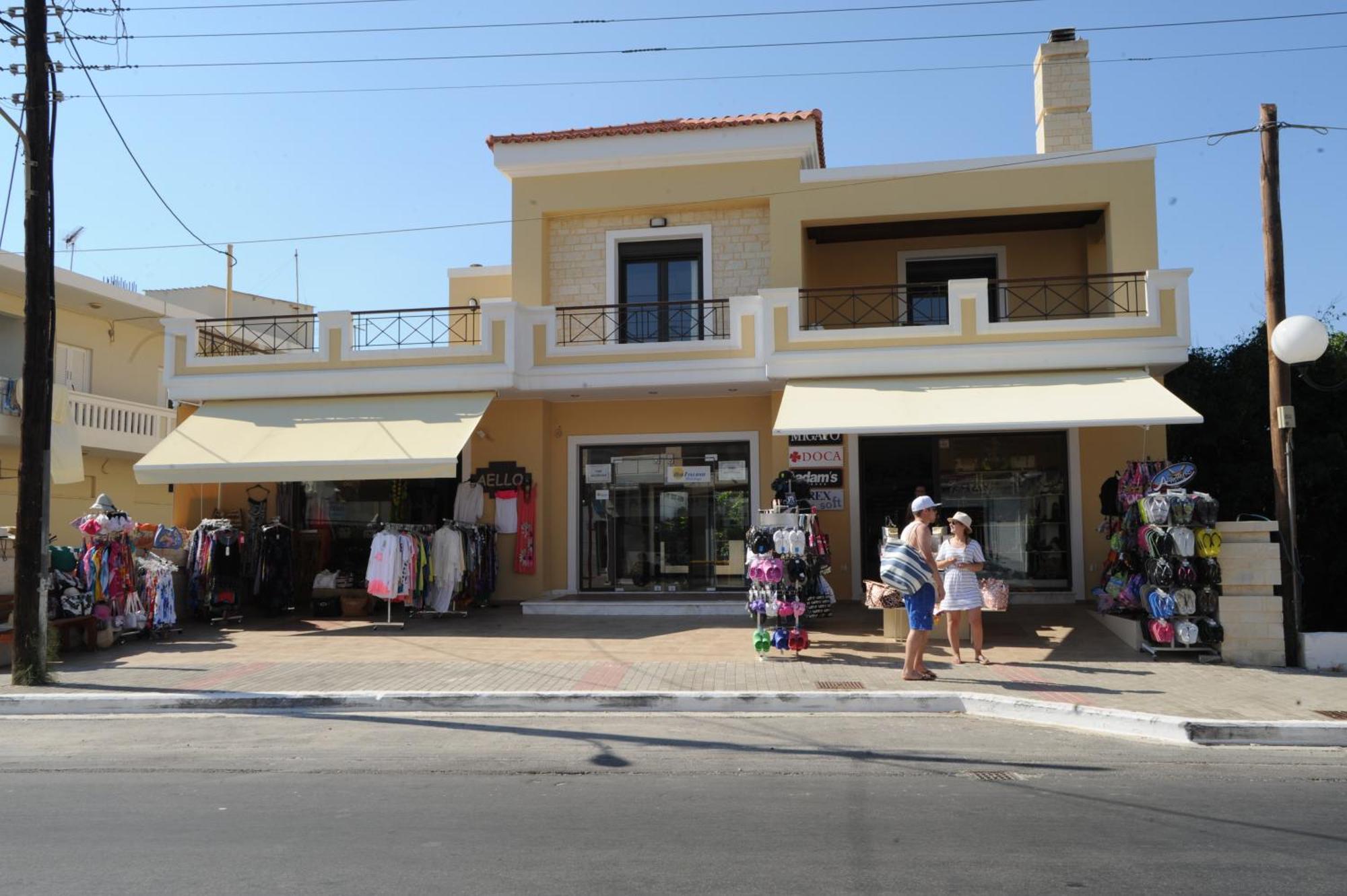 乔治娜酒店 Agia Marina 外观 照片